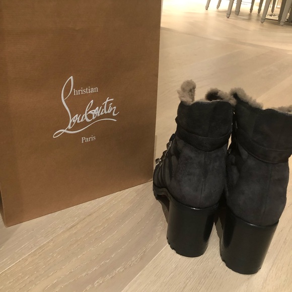 COPY - Christian Louboutin Chaletta Suede 70mm Booties - Picture 3 of 6